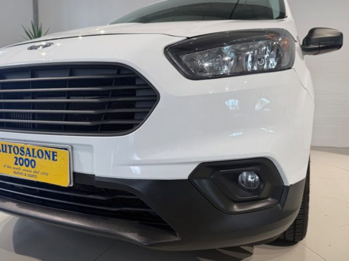 Ford Transit Courier 1.0 EcoBoost 100CV  Trend (10)