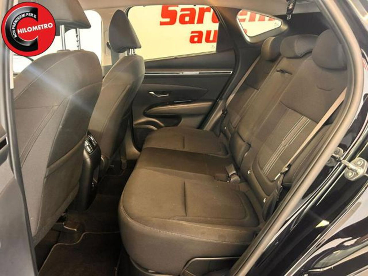Hyundai Tucson 1.6 hev Exellence 4wd 239cv auto (12)