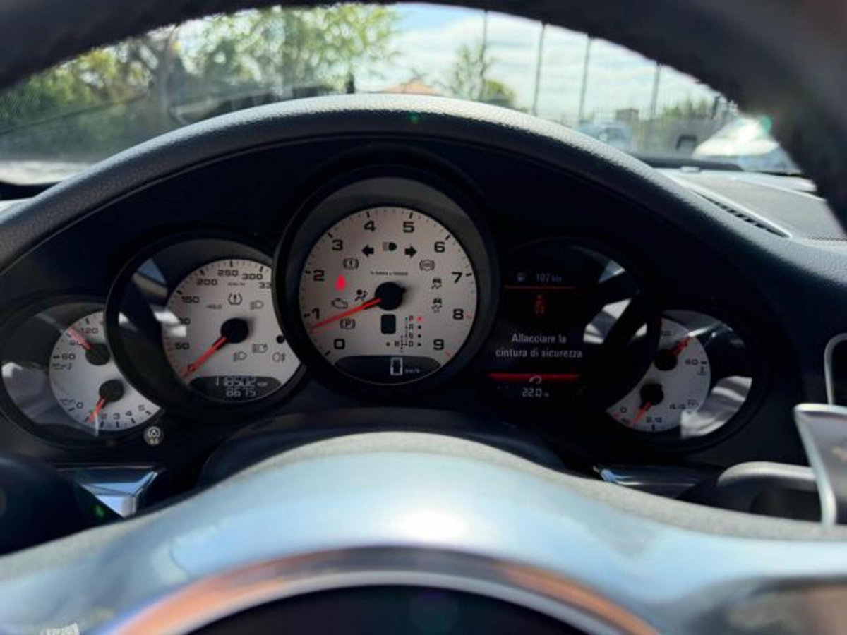Porsche 911 Coupé 3.4 Carrera (14)