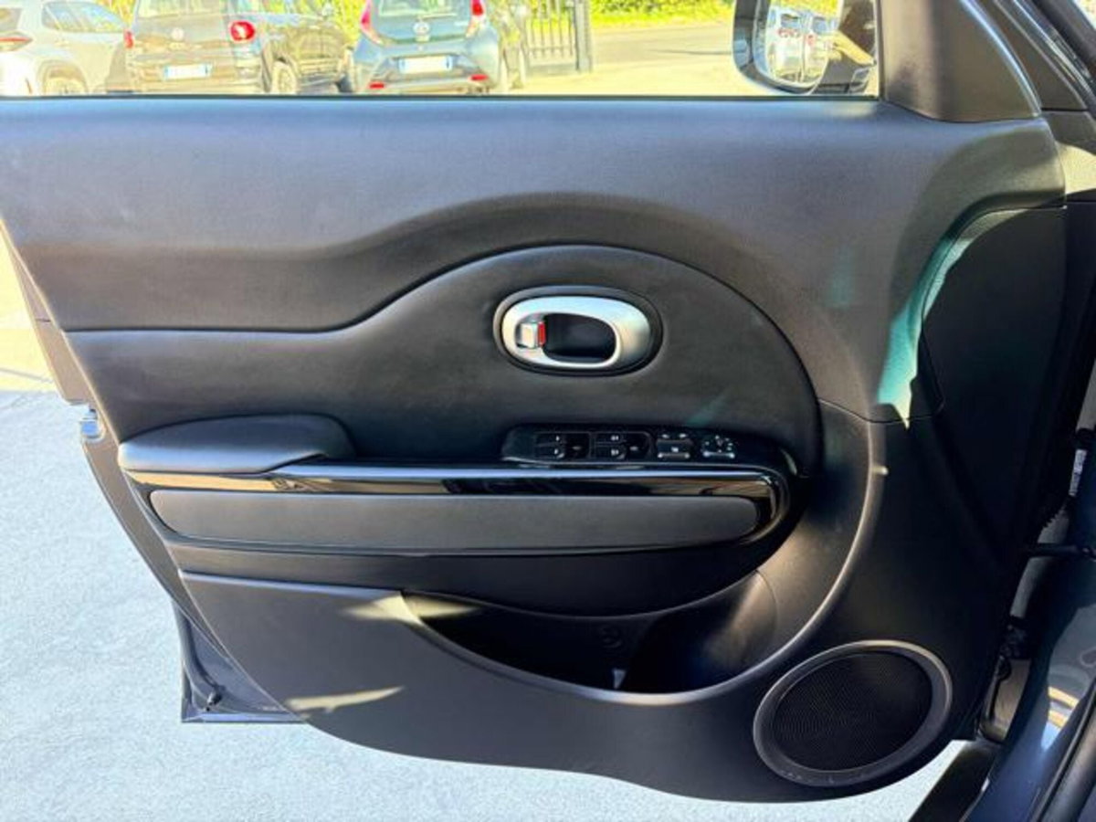 Kia Soul 1.6 CRDi You® (12)