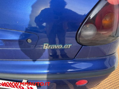 Fiat Bravo 1.8i 16V cat GT (5)