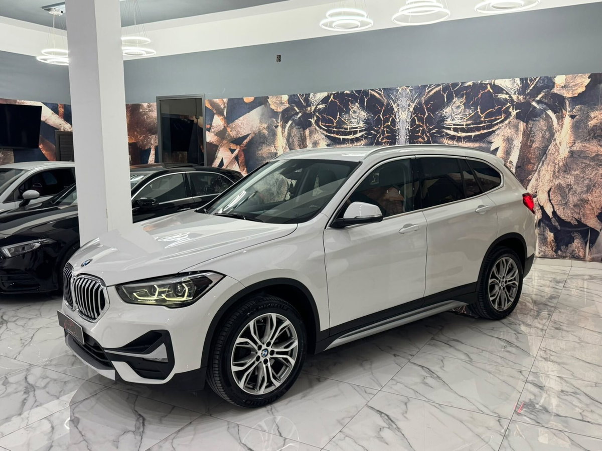 BMW X1 sDrive18d xLine Plus (15)