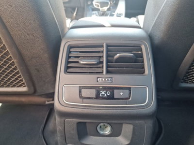 Audi A4 Avant 30 2.0 tdi mhev S Line edition 136cv s-tronic (13)
