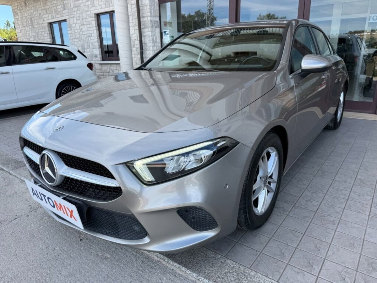 Mercedes-Benz Classe A 180 d Automatic Business (5)
