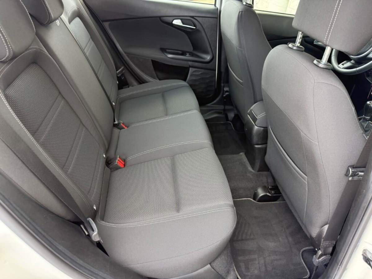 Fiat Tipo Station Wagon Tipo 1.3 Mjt S&S SW Business (13)