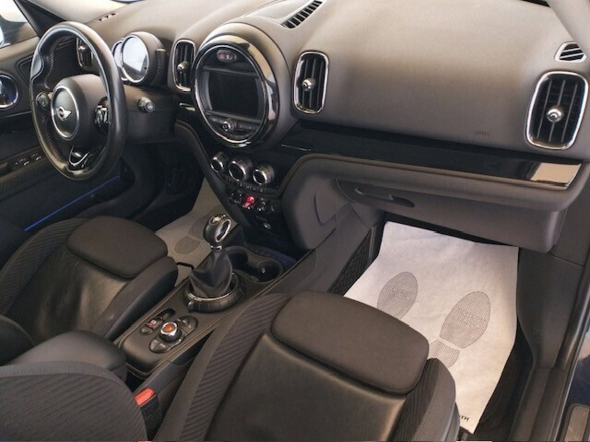 MINI Mini Countryman 2.0 Cooper D Business Countryman ALL4 Automatica (16)