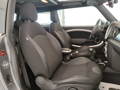 MINI Mini 1.6 16V Cooper S (15)