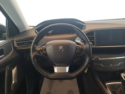 Peugeot 308 BlueHDi 130 S&S Active (11)