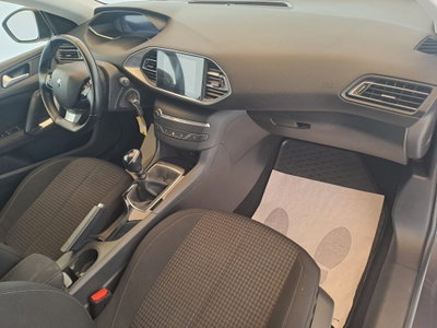 Peugeot 308 BlueHDi 130 S&S Active (9)
