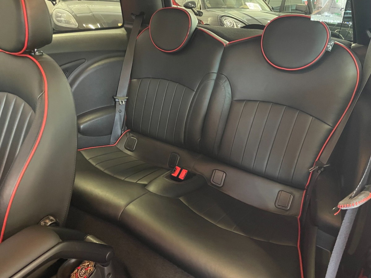 MINI Mini 1.6 16V John Cooper Works (12)