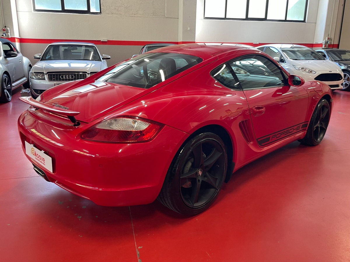 Porsche Cayman 2.7 (5)
