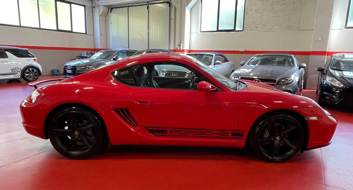 Porsche Cayman 2.7 (6)