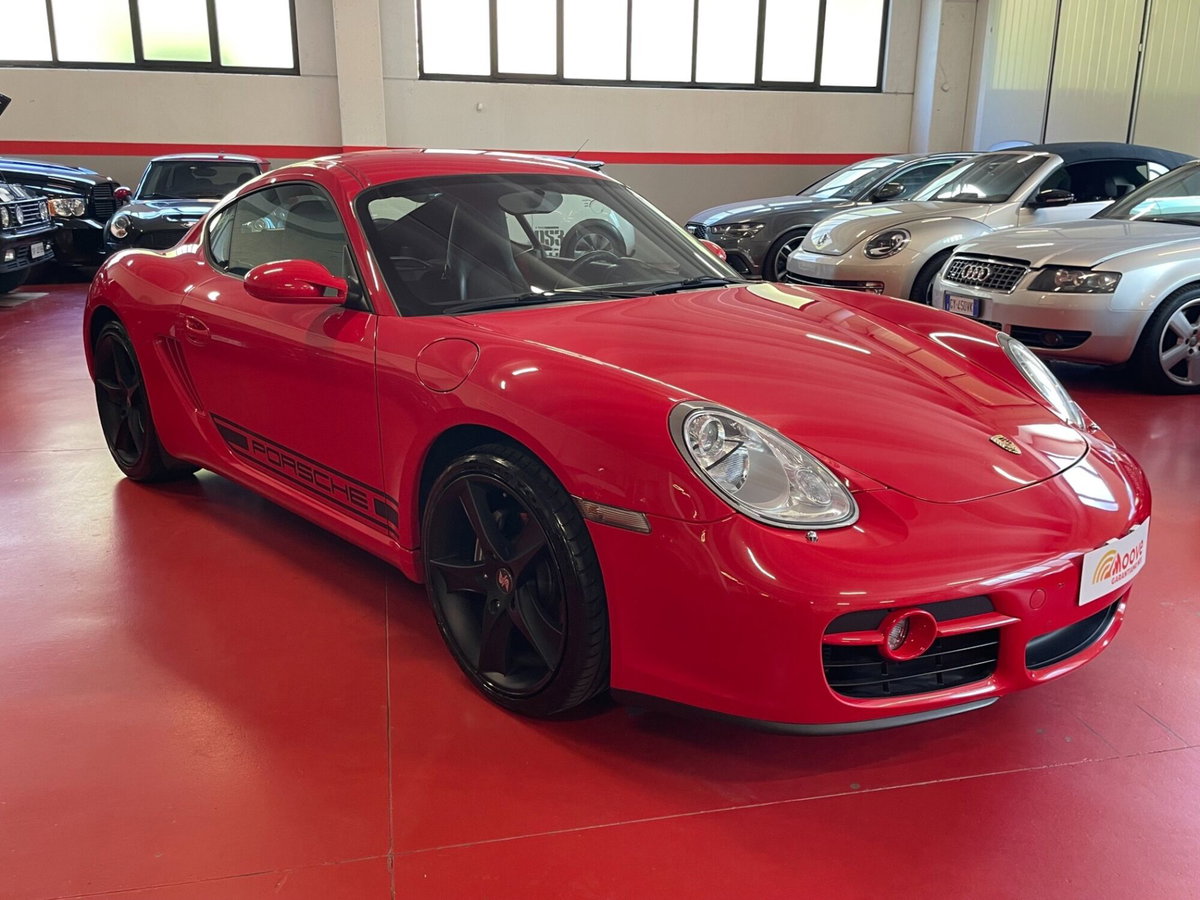 Porsche Cayman 2.7 (7)