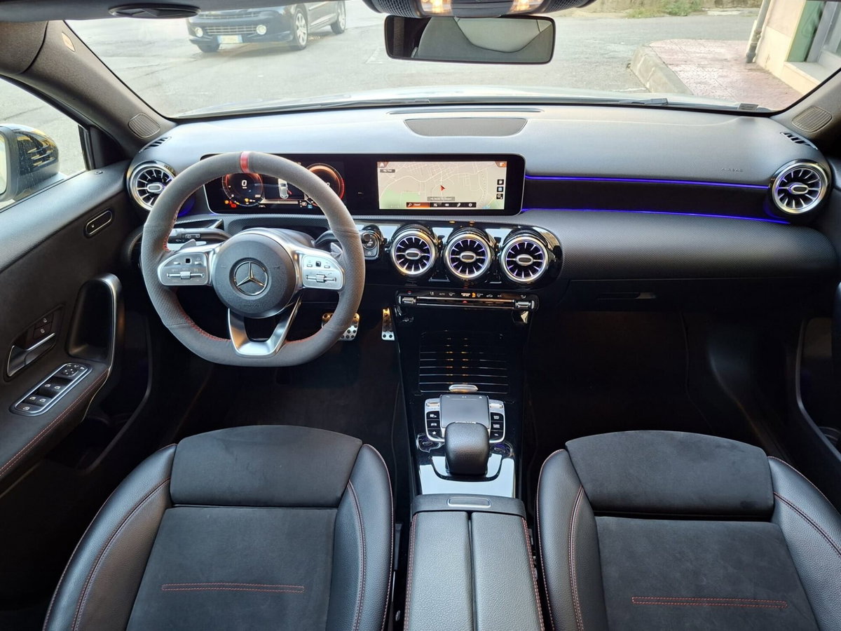 Mercedes-Benz Classe A 180 d Automatic Premium (19)