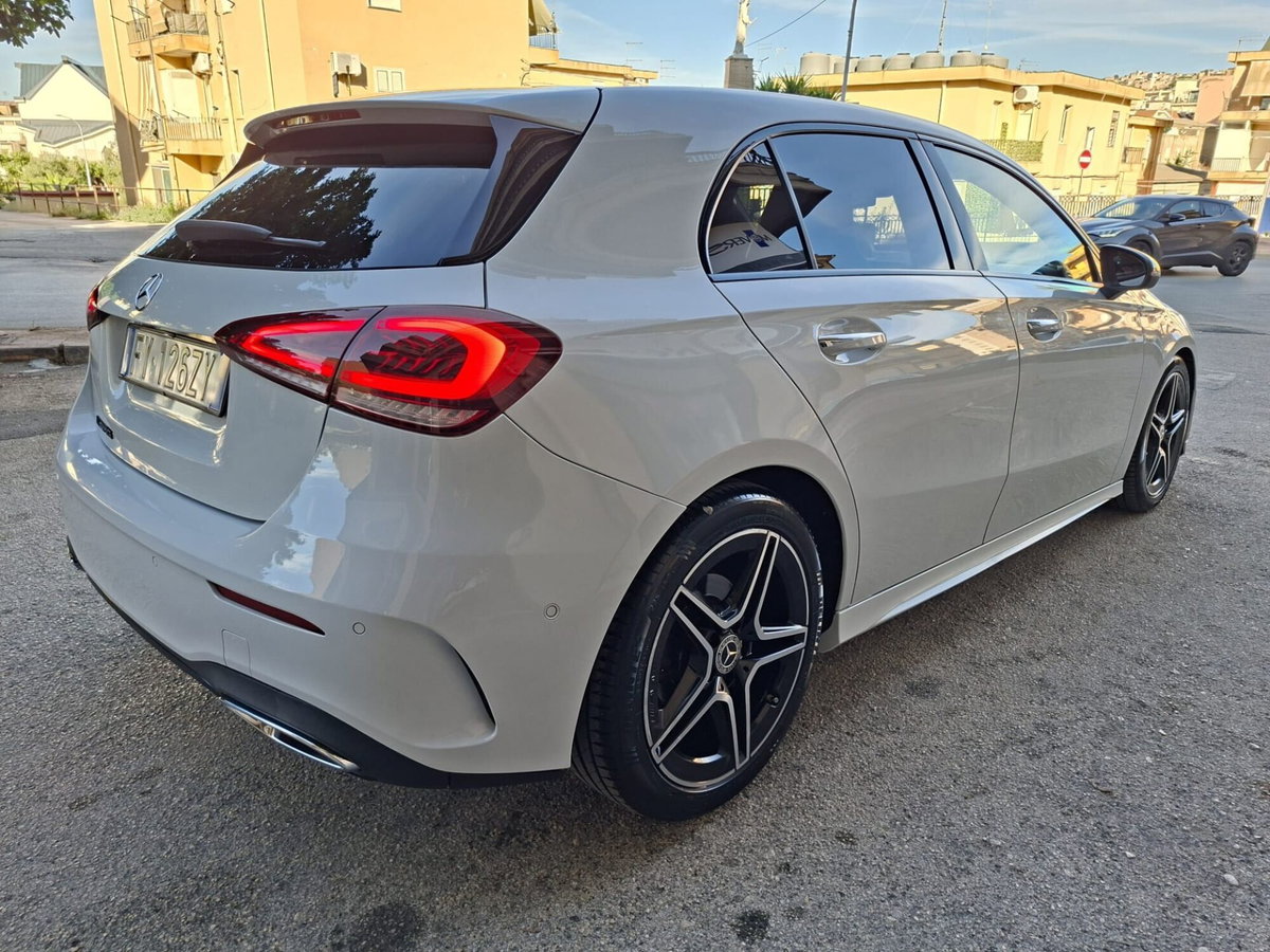 Mercedes-Benz Classe A 180 d Automatic Premium (7)
