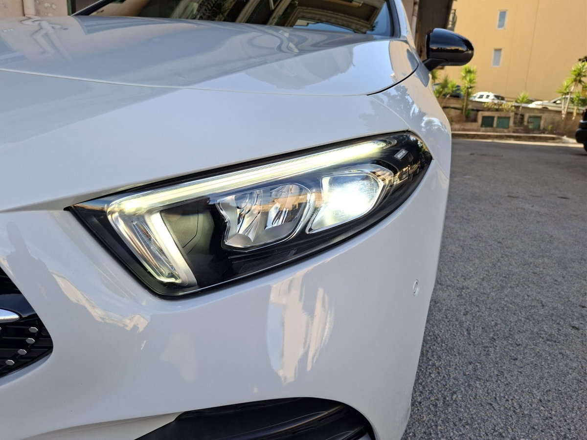 Mercedes-Benz Classe A 180 d Automatic Premium (9)