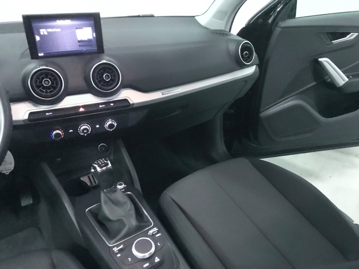 Audi Q2 Q2 30 TFSI (9)