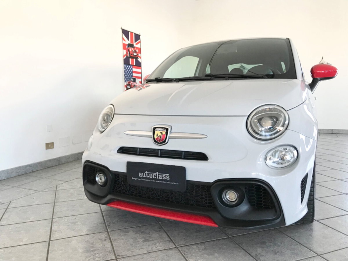 Abarth 595 595 1.4 Turbo T-Jet 165 CV Pista (2)