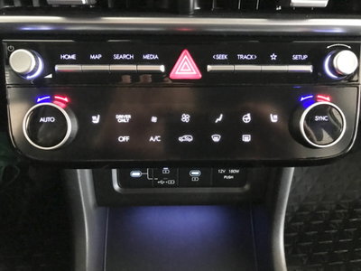 Hyundai Tucson 1.6 t-gdi 48V Xtech 2wd mt (11)