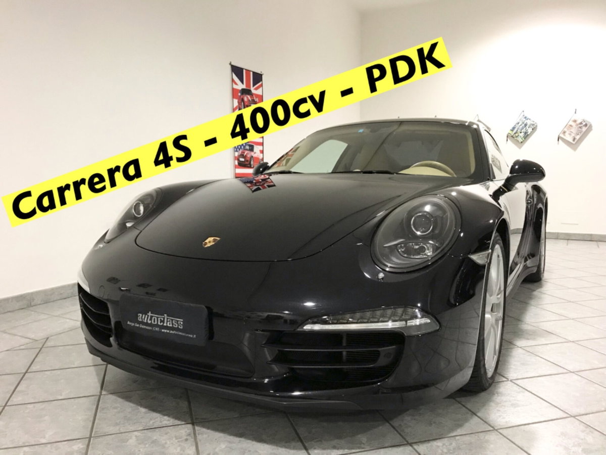 Porsche 911 Coupé 3.8 Carrera 4S