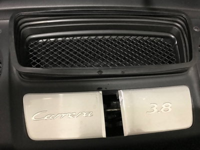 Porsche 911 Coupé 3.8 Carrera 4S (12)