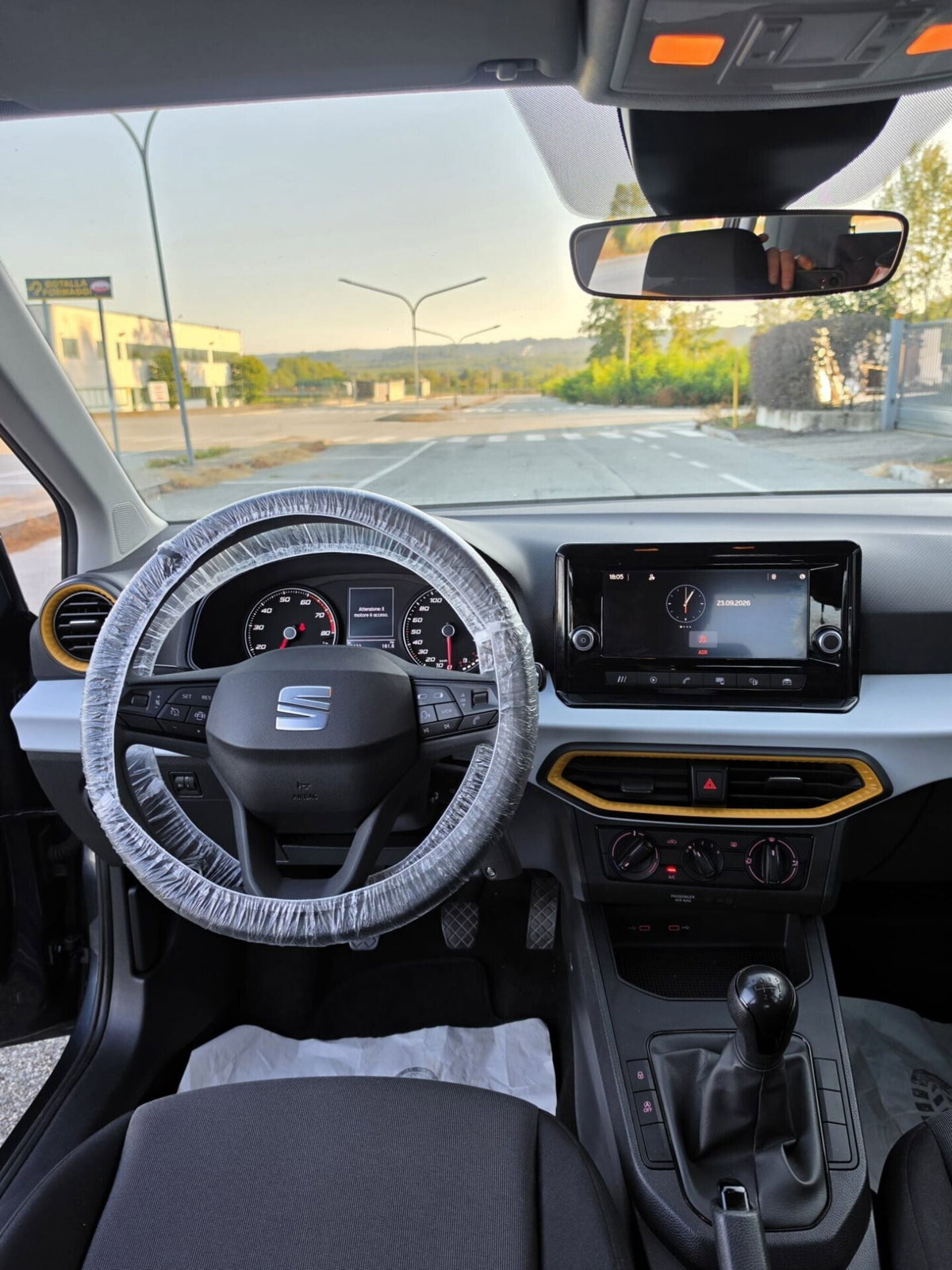 SEAT Arona 1.0 TGI Reference (15)