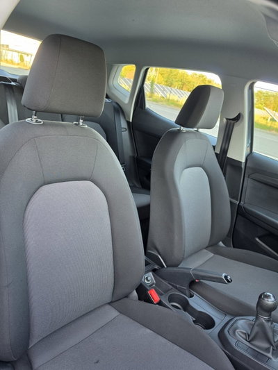 SEAT Arona 1.0 TGI Reference (17)