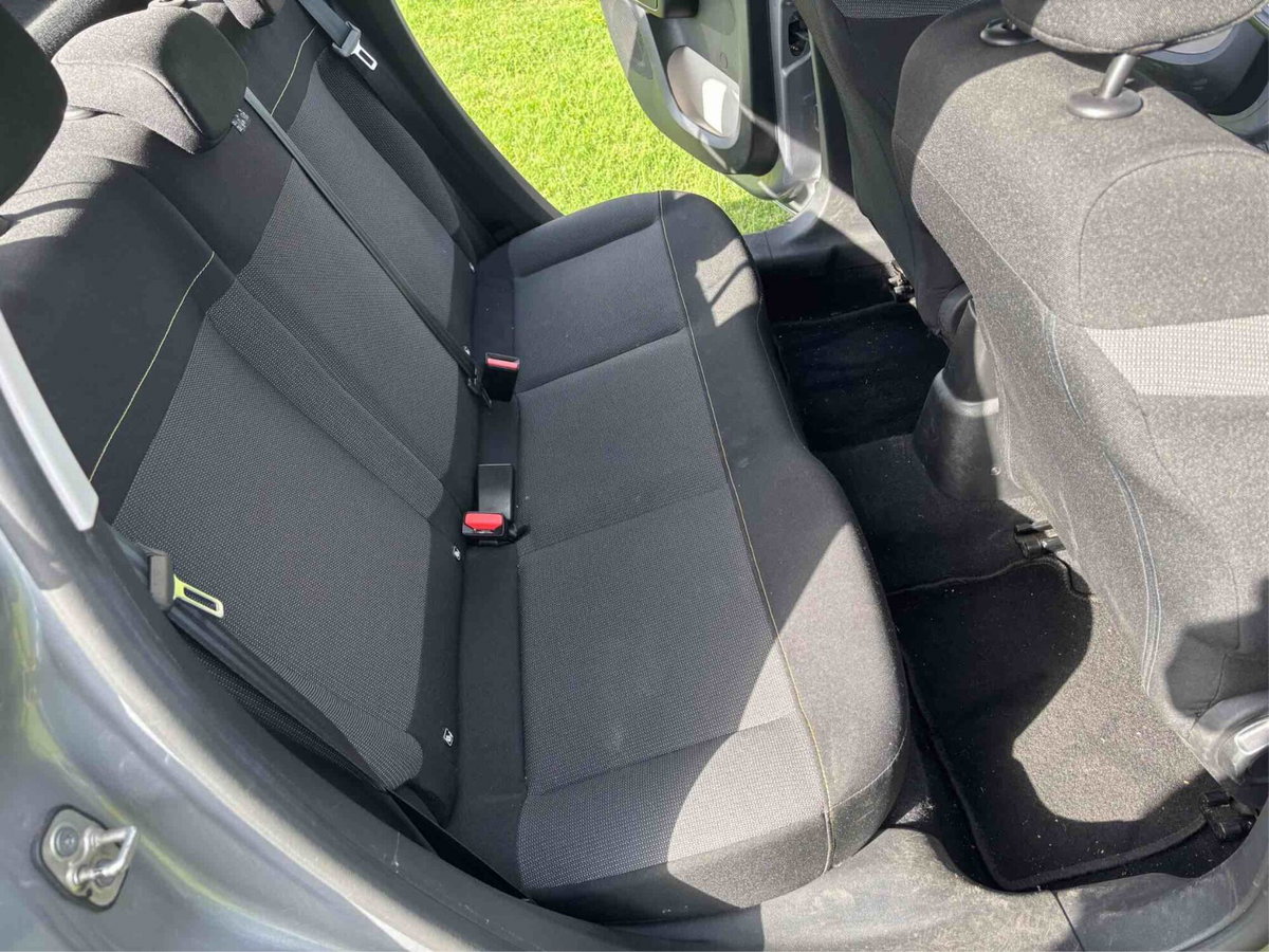 Citroen C3 BlueHDi 100 S&S Shine Pack (7)