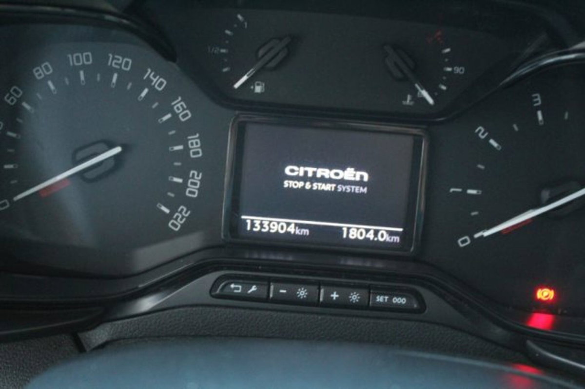 Citroen Berlingo BlueHDi 100 Stop&Start XL 5 posti Live (8)
