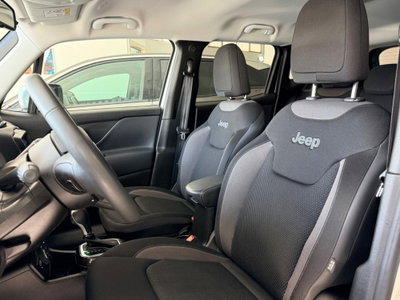 Jeep Renegade 1.3 T4 190CV PHEV 4xe AT6 Limited (13)