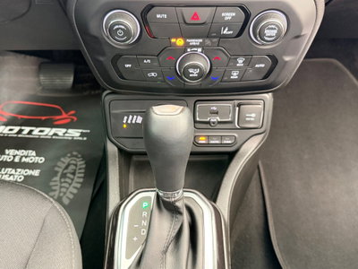 Jeep Renegade 1.3 T4 190CV PHEV 4xe AT6 Limited (20)