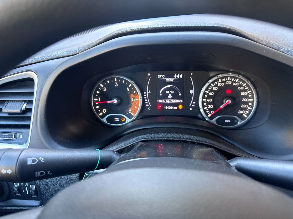 Jeep Renegade 2.0 Mjt 140CV 4WD Active Drive Longitude (6)