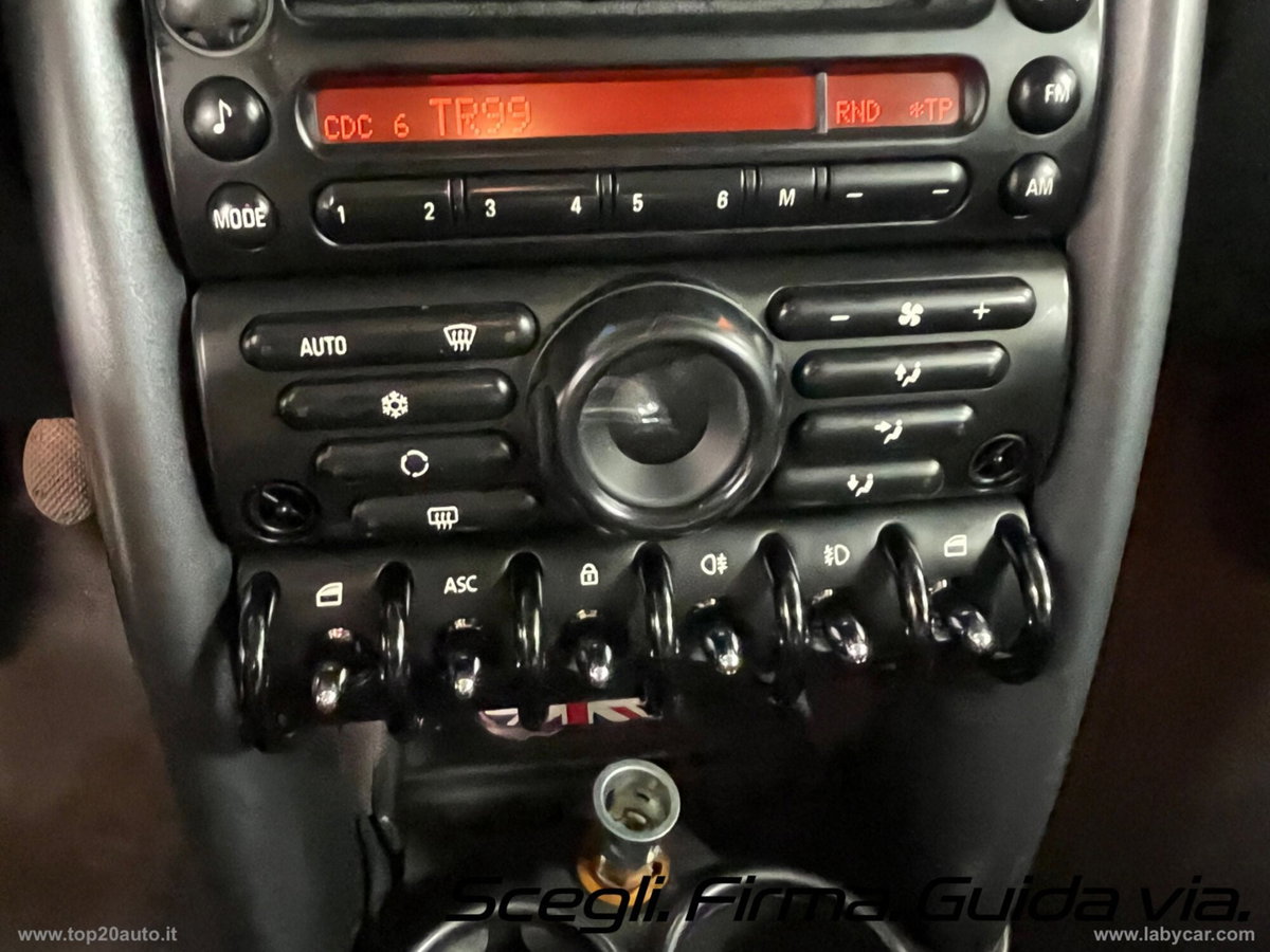 MINI Mini 1.4 tdi One D Park Lane (10)