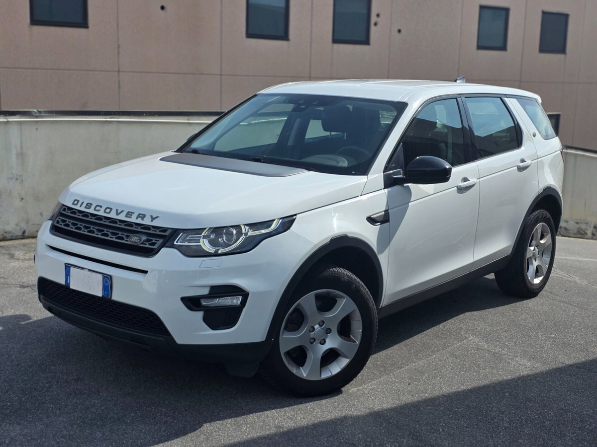 Land Rover Discovery Sport 2.0 TD4 150 CV HSE Luxury (2)