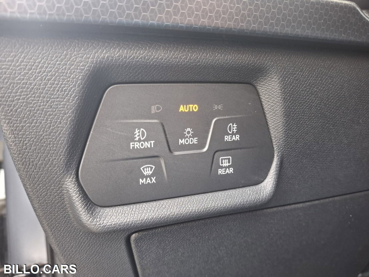 SEAT Leon ST Sportstourer 2.0 tdi Style 150cv dsg (14)