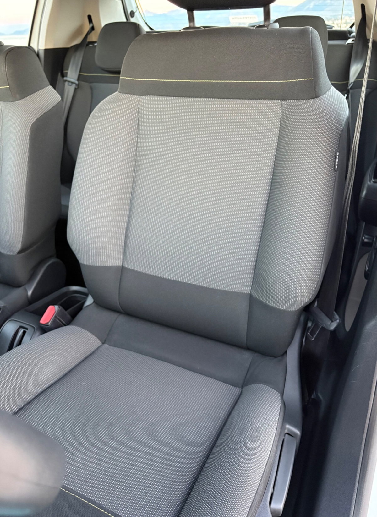 Citroen C3 BlueHDi 100 S&S C-Series (12)