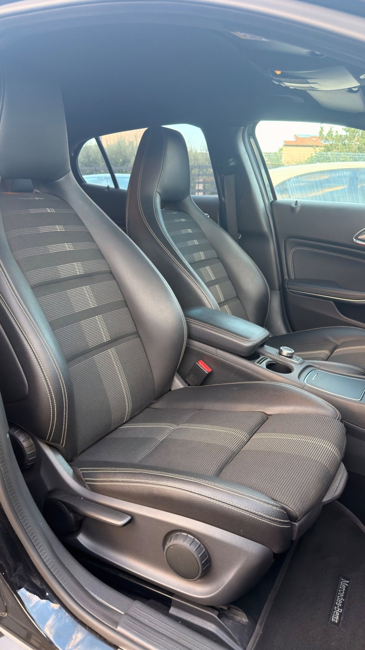 Mercedes-Benz Classe A 200 d Automatic 4Matic Sport (7)