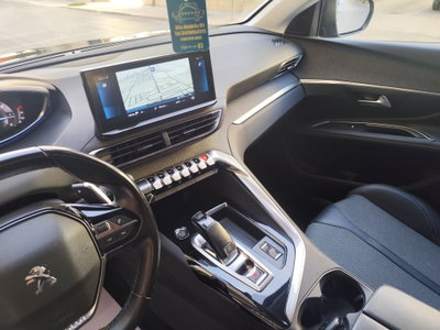 Peugeot 3008 BlueHDi 130 S&S Allure Pack (18)