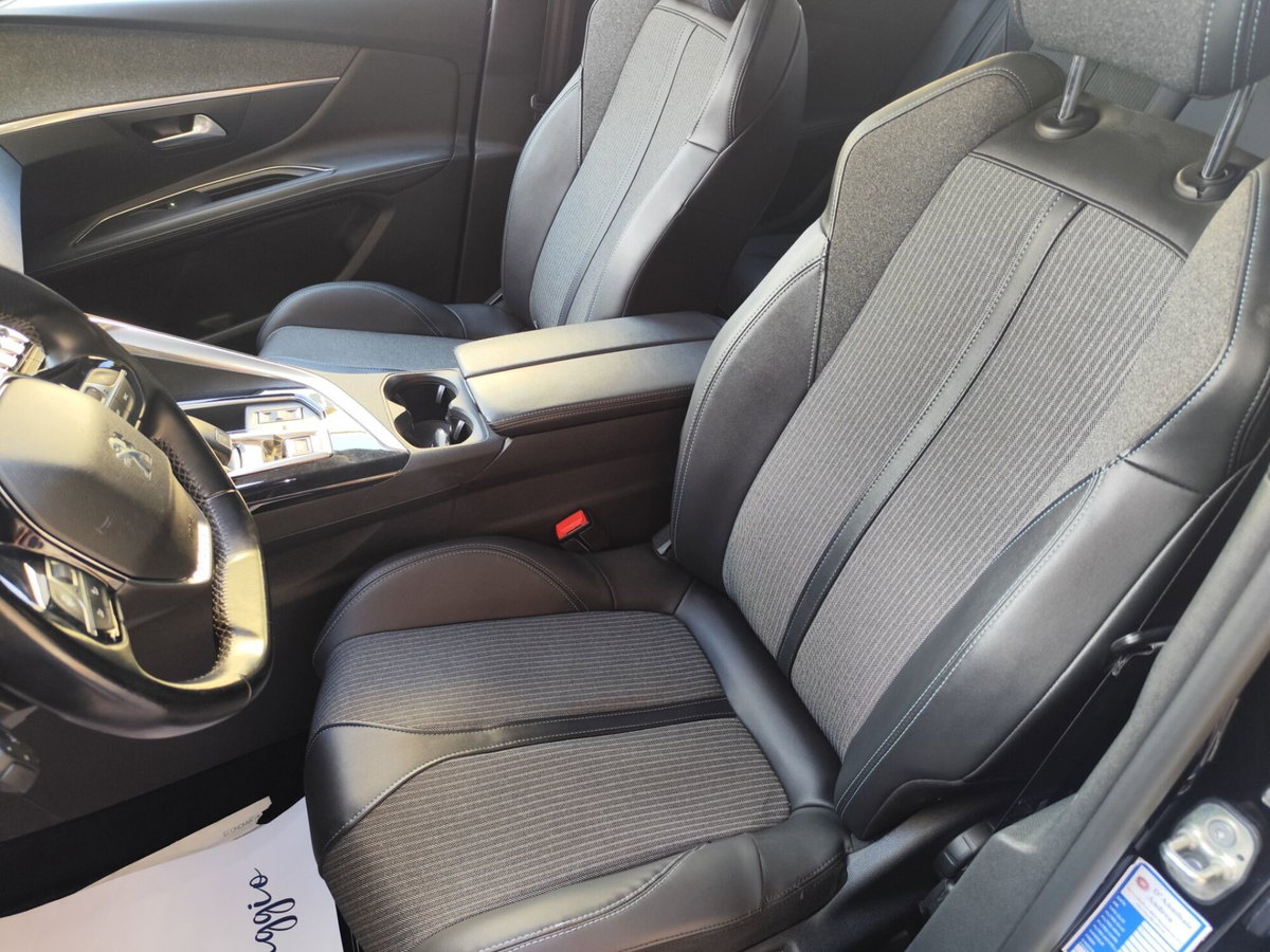 Peugeot 3008 BlueHDi 130 S&S Allure Pack (19)