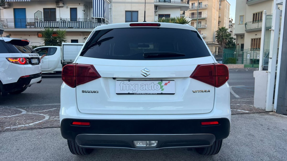 Suzuki Vitara 1.0 Boosterjet Starview (6)