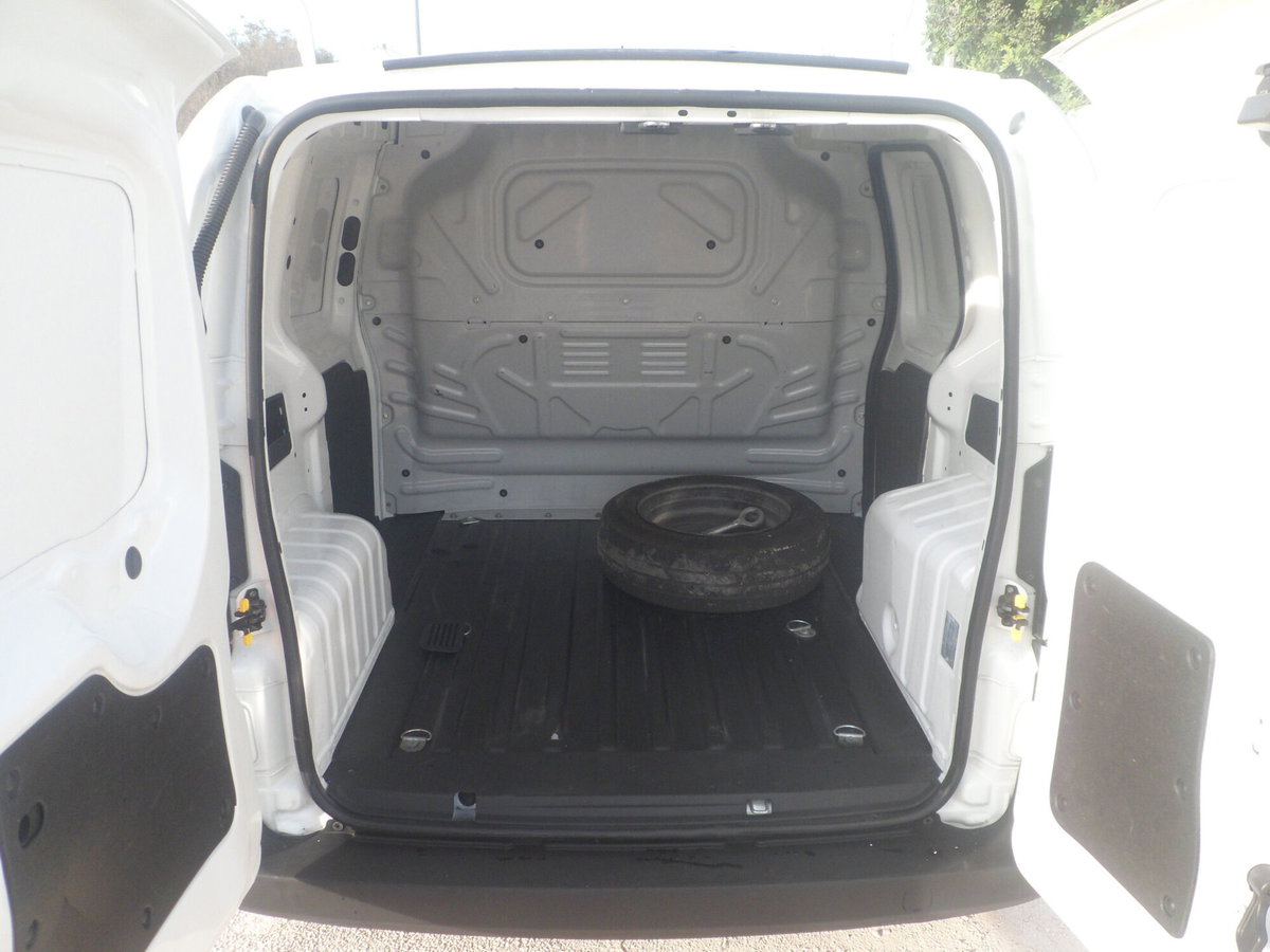 Fiat Fiorino 1.3 MJT 95CV Furgone (7)