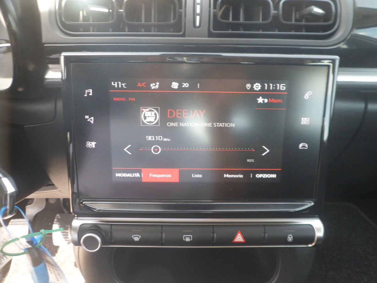 Citroen C3 BlueHDi 100 S&S Feel Pack (11)
