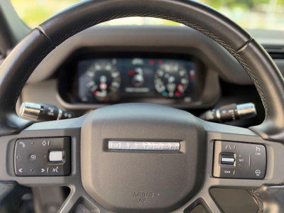 Land Rover Defender 110 3.0 l6 400 CV AWD Auto X-Dynamic S (16)