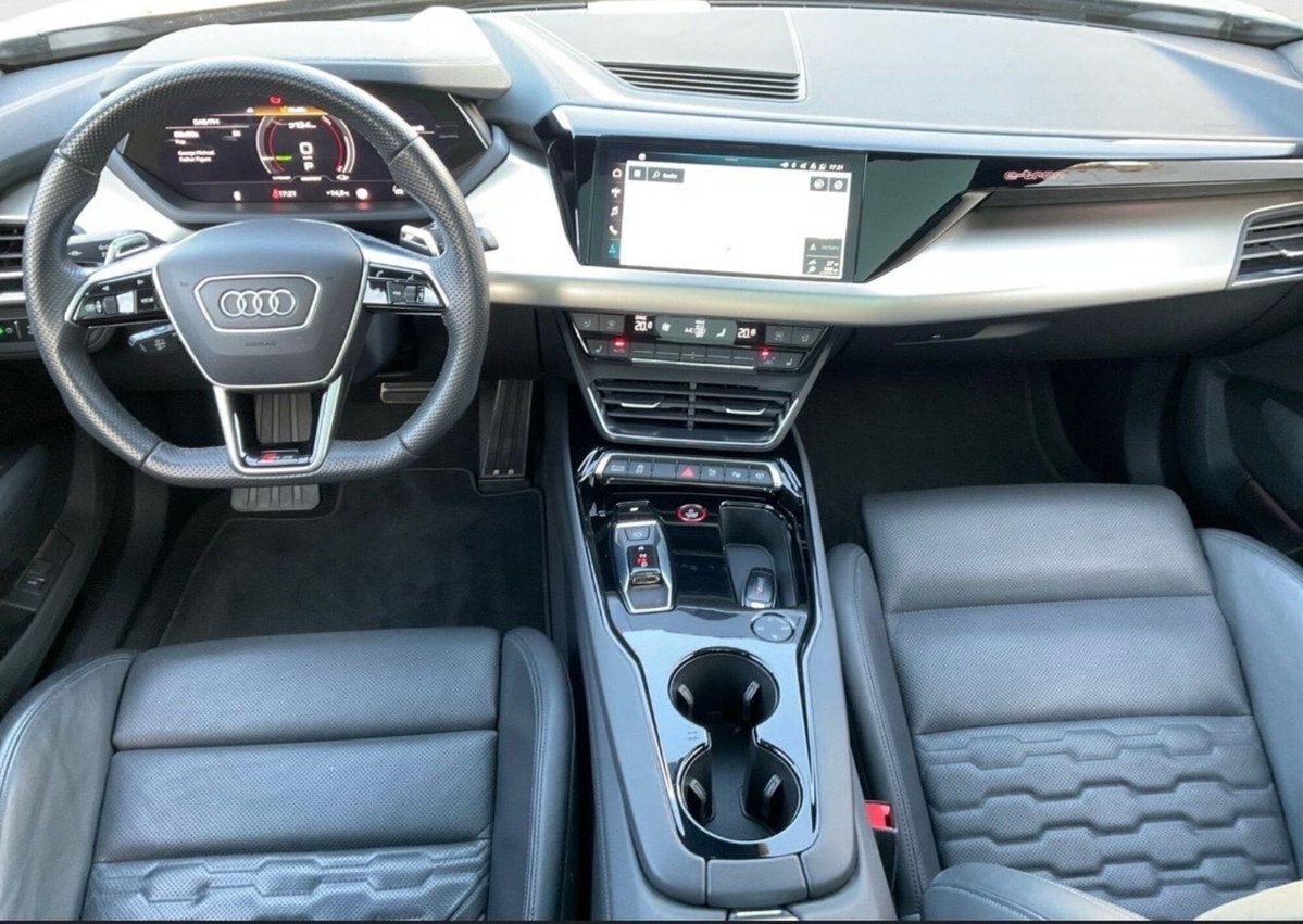 Audi e-Tron GT e-tron GT quattro (5)