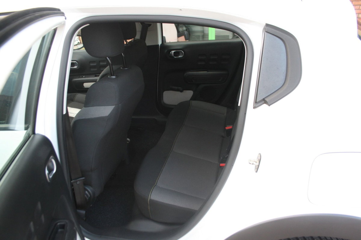 Citroen C3 BlueHDi 100 S&S Shine (13)