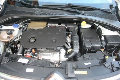 Citroen C3 BlueHDi 100 S&S Shine (14)