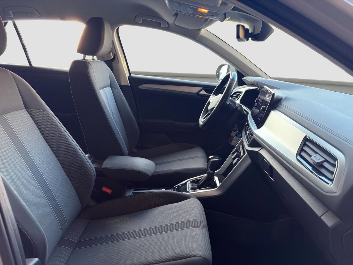 Volkswagen T-Roc 1.5 tsi Life dsg (13)