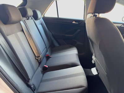 Volkswagen T-Roc 1.5 tsi Life dsg (14)