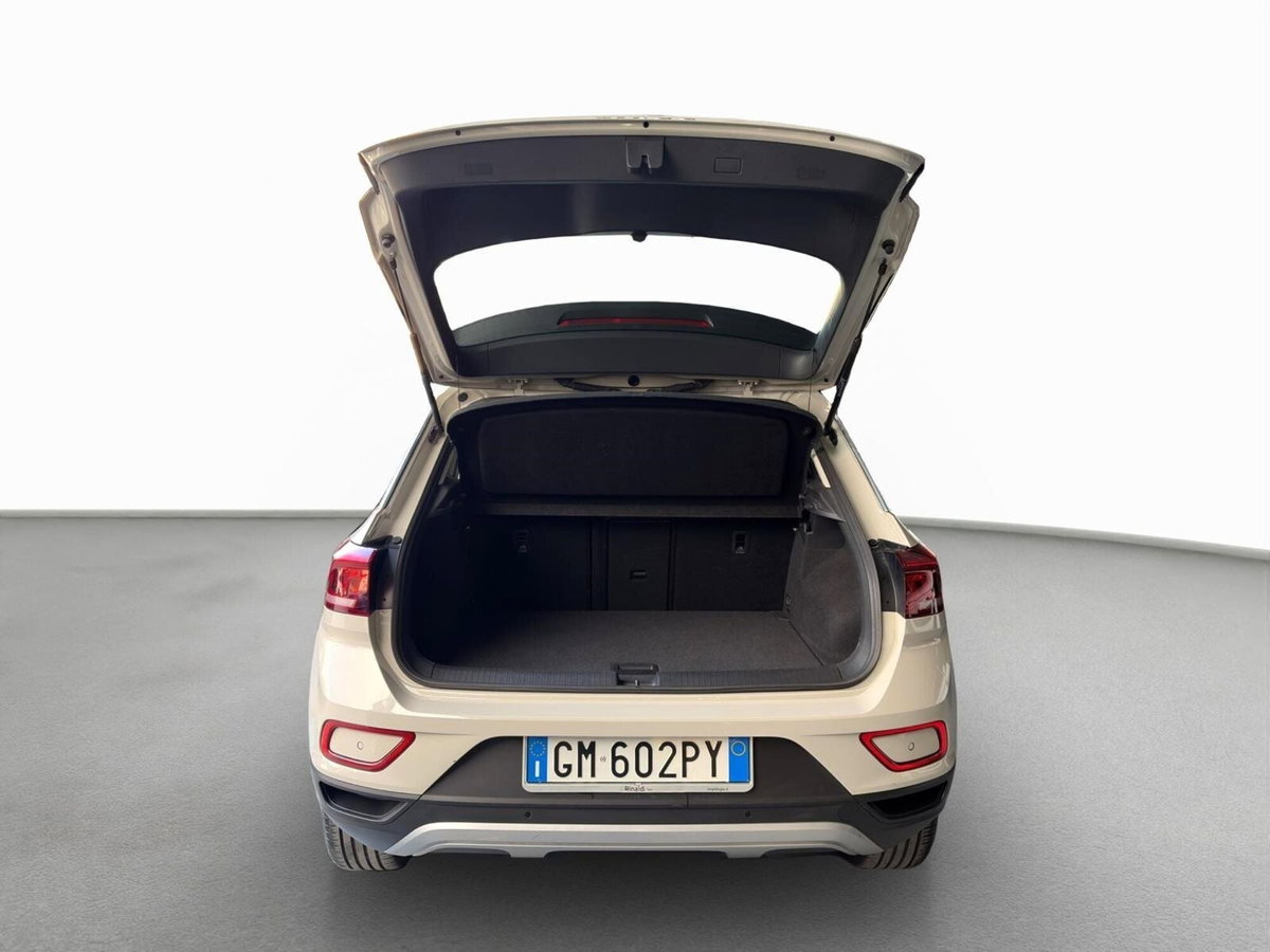 Volkswagen T-Roc 1.5 tsi Life dsg (8)