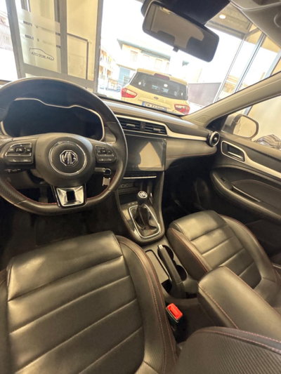 Mg ZS ZS 1.5 Luxury (17)